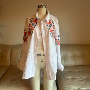 Vivid Importers embroidered top size L NWT